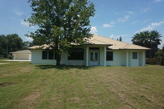 4641 Jorgensen Rd, Fort Pierce, FL 34981