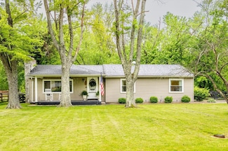2061 Irwin Cemetery Ln, Goshen, OH 45122