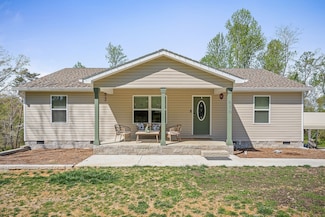 610 Sunset Point Rd, McMinnville, TN 37110