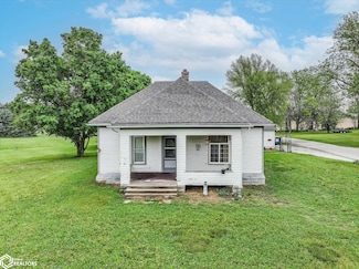 400 8th Ave, Defiance, IA 51527