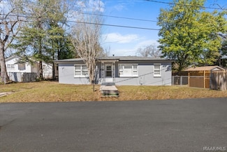 533 E College St, Ozark, AL 36360
