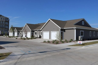 1313 Hagar St, La Crosse, WI 54603