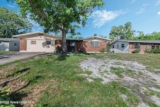 1136 Lakewood Park Dr, Daytona Beach, FL 32117
