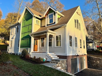 181 Lowell St, Arlington, MA 02474