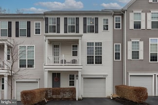 2135 Red Fox Dr, Hummelstown, PA 17036