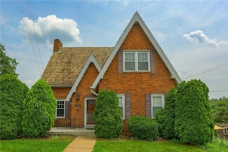 4101 Dalewood St, Pittsburgh, PA 15227