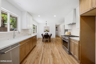 50 Moore Ln, Reno, NV 89509