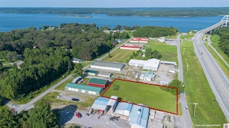 000 Canton Ln, Cadiz, KY 42211