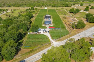 3510 Walk In Water Rd, Lake Wales, FL 33898