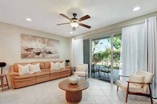 9021 Tremezzo Ln, Boynton Beach, FL 33472