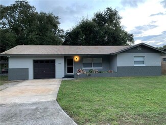 406 Oakwood Ct, Casselberry, FL 32730