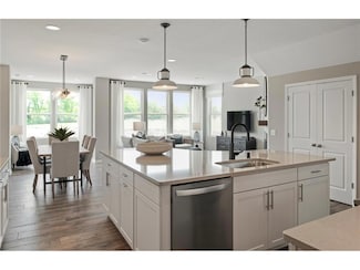 17914 Giants Way, Lakeville, MN 55044