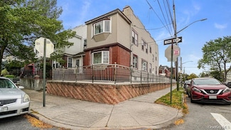 93-02 202nd St Unit 1st floor, Jamaica, NY 11423