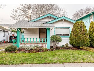 1725 SE 50th Ave, Portland, OR 97215