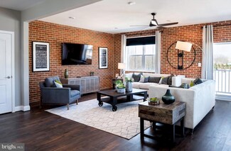 10013B American Pharoah Ln, Laurel, MD 20723
