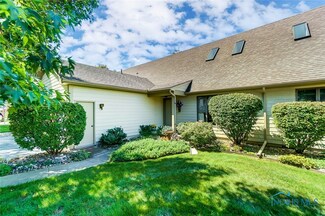 13 Gatewood Dr, Waterville, OH 43566