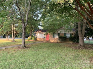 8201 Hemby Wood Dr, Indian Trail, NC 28079