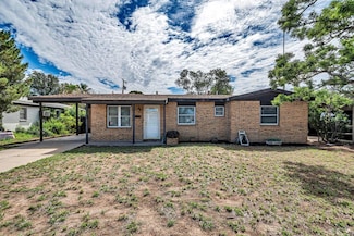 704 S Gary Ave, Monahans, TX 79756