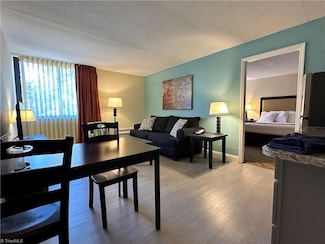 6205 Ramada Dr Unit B, Clemmons, NC 27012