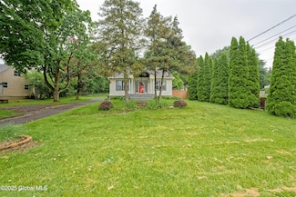 1012 New Loudon Rd, Cohoes, NY 12047