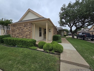 4115 Hollow Oak Dr, Dallas, TX 75287