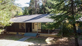 51 Pleasant Dr, Lewiston, CA 96052