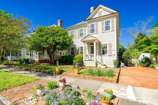 511 Craven St, New Bern, NC 28560