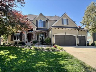 22305 W 59th St, Shawnee, KS 66226