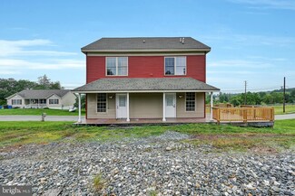 6800 Cannery Rd, Spring Grove, PA 17362
