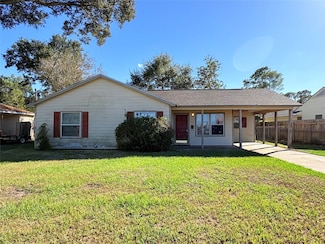 629 W Norris St, El Campo, TX 77437