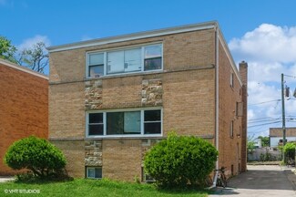 9120 Lawler Ave, Skokie, IL 60077