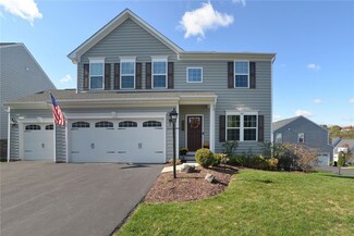 1036 Oakbrooke Dr, Canonsburg, PA 15317