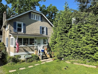 66 Gregory Ave, Mount Kisco, NY 10549