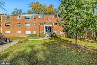 10423 Montrose Ave Unit 202, Bethesda, MD 20814