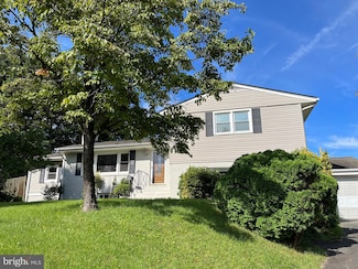 7206 Bayside Ct, McLean, VA 22101