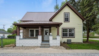 207 W Calhoun St, Claypool, IN 46510