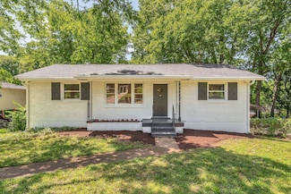 6219 Henry Ford Dr, Nashville, TN 37209