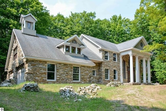 8600 Tucker Rd, Lake Ann, MI 49650