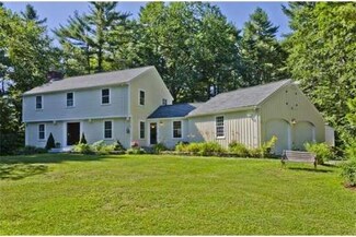 125 Meadowbrook Rd, Carlisle, MA 01741