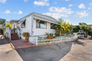 21001 Plummer St Unit 72, Chatsworth, CA 91311