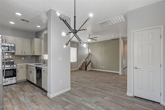 217 Shy Dandelion St, Las Vegas, NV 89106