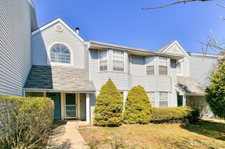 11 Tanglewood Ct Unit 9003, Monmouth Junction, NJ 08852