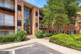 1805 William St Unit 207B, Fredericksburg, VA 22401