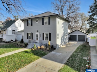 2240 S 47th St, Lincoln, NE 68506
