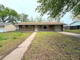 505 N Stark St, Bennington, KS 67422