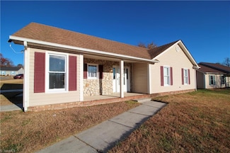 2101 Owens St, Greensboro, NC 27405