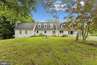 13700 Waverly Point Rd, Newburg, MD 20664