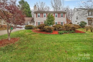 6918 Loretta Place, Charlotte, NC 28215