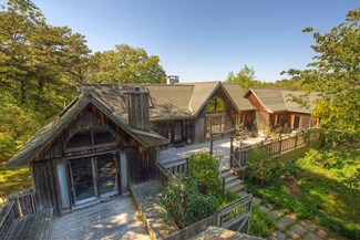 30 Bijahs Way, Chilmark, MA 02535