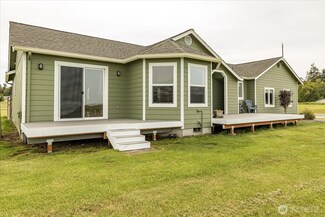 2724 San Juan St, Coupeville, WA 98239